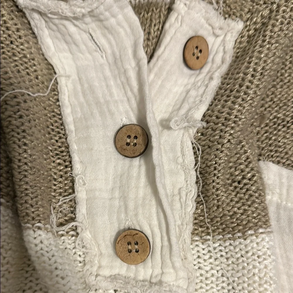 BKE Open Weave Striped Sweater with hood - Picture 9 of 10